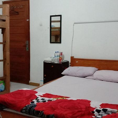 Jiddan Syariah Redpartner Hotel Lembang Exterior foto