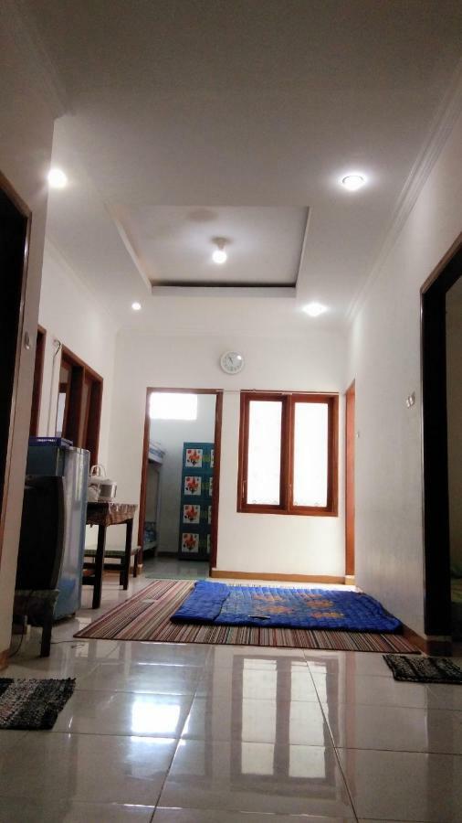 Jiddan Syariah Redpartner Hotel Lembang Exterior foto